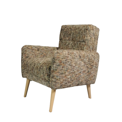 Designerski fotel FIKA skandynawskim wydaniu od prawej