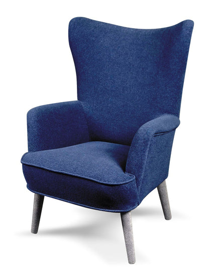 Fotel skandynawski na drewnianych nogach VELVET granatowy